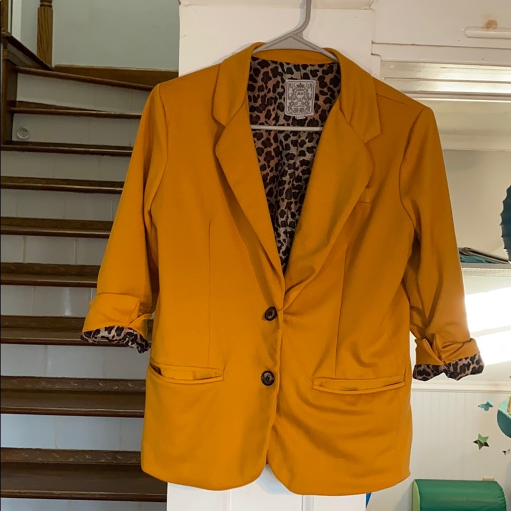 Women’s blazer